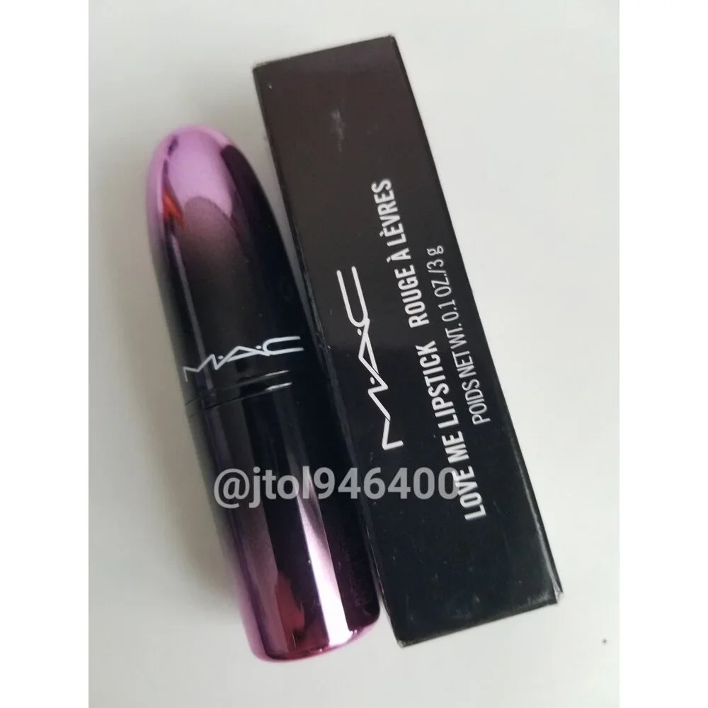 Mac La Femme Lipstick